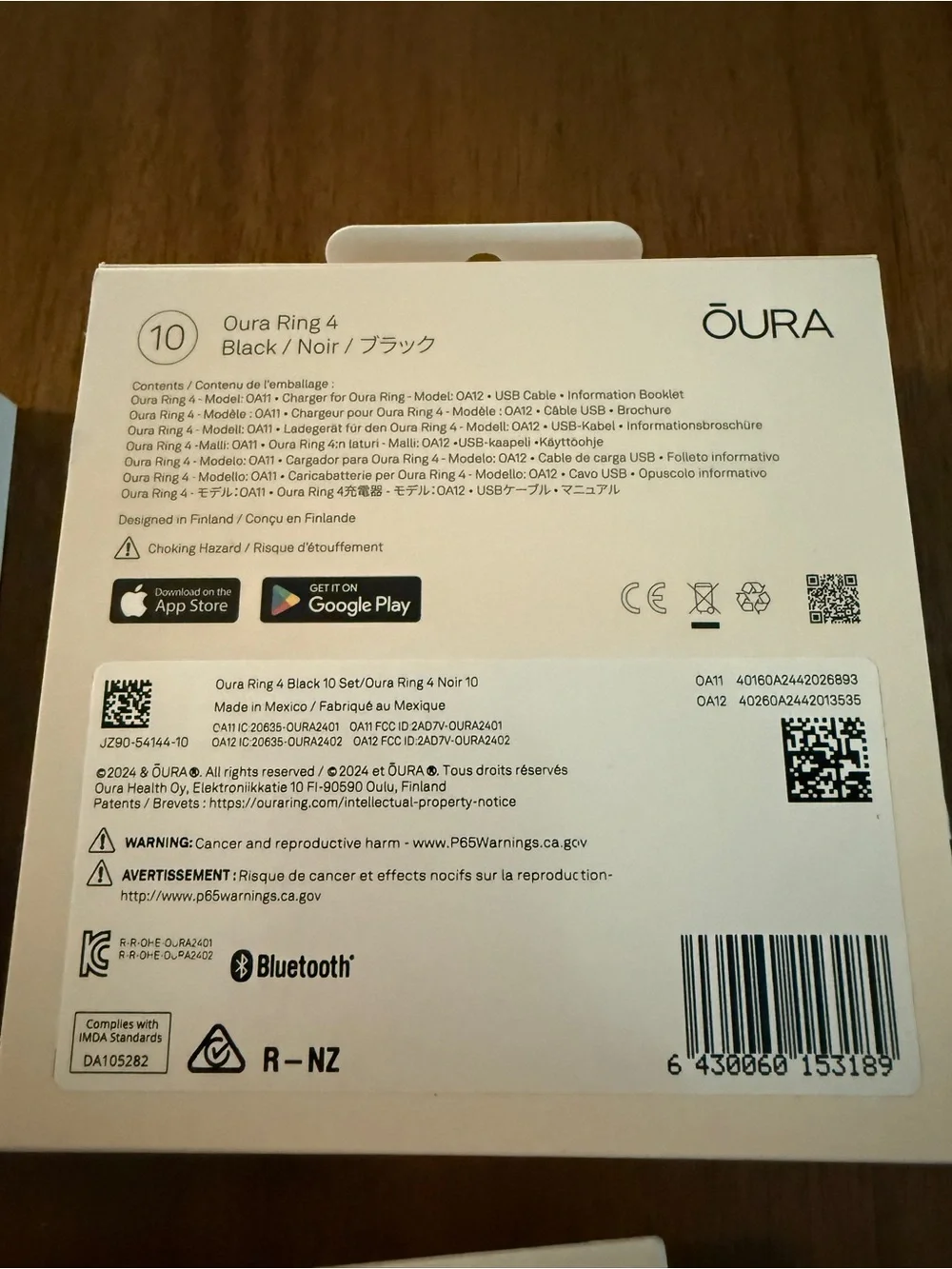 Oura Ring 4 Charger & Accessories - Black